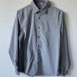 Men’s button down casual dress shirt